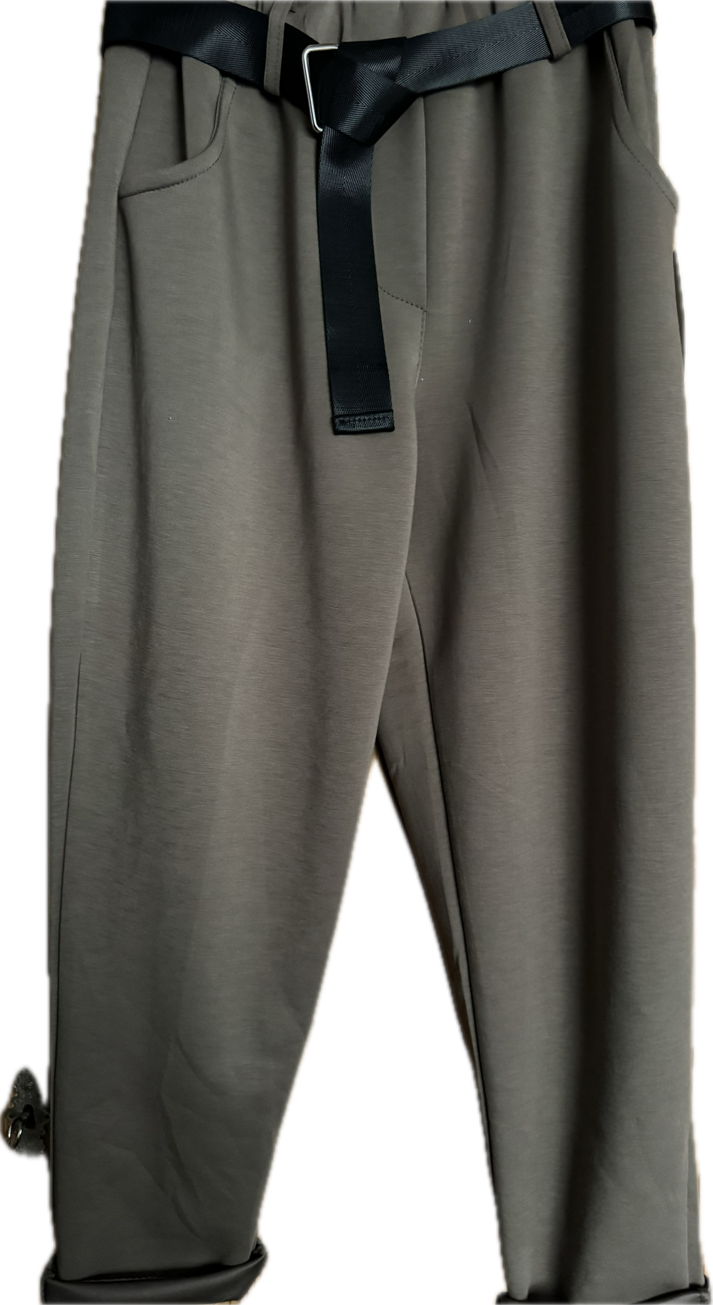 Chinohose mit Gürtel in cremeweiß, beige, braun und oliv