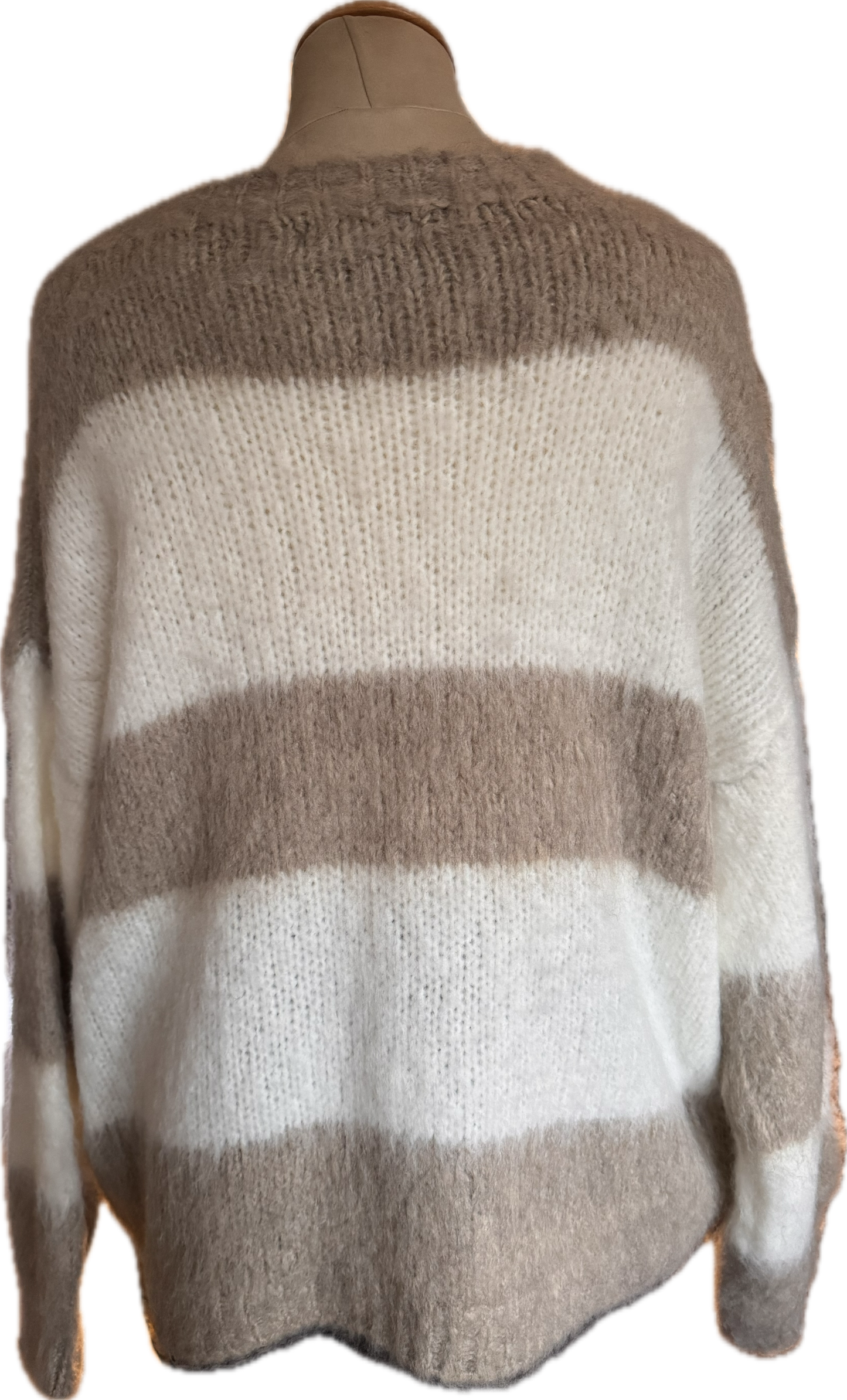 Gestreifter Pulli in creme und beige
