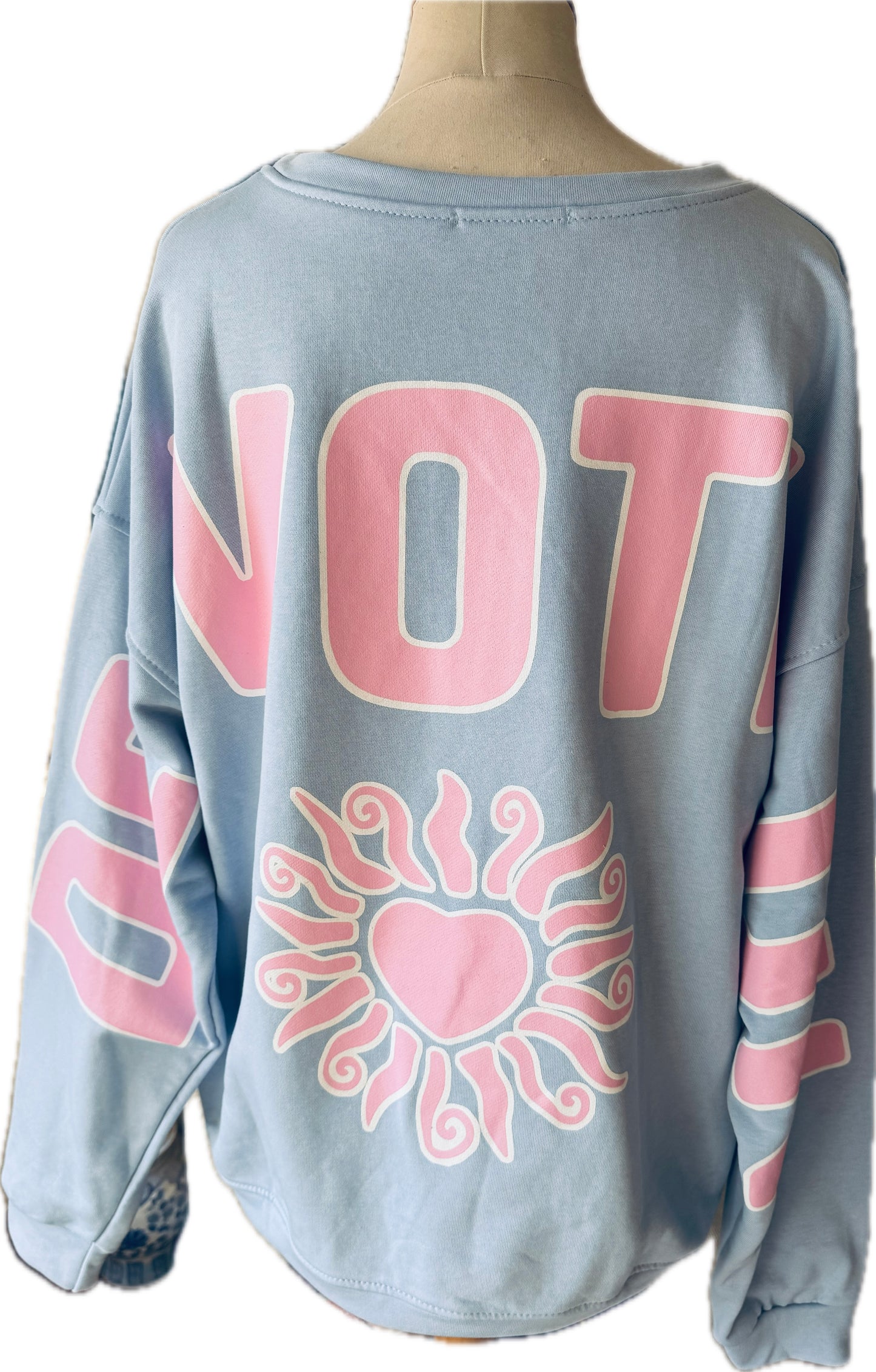 Sweatshirt mit großem Druck hinten und kleinem vorn