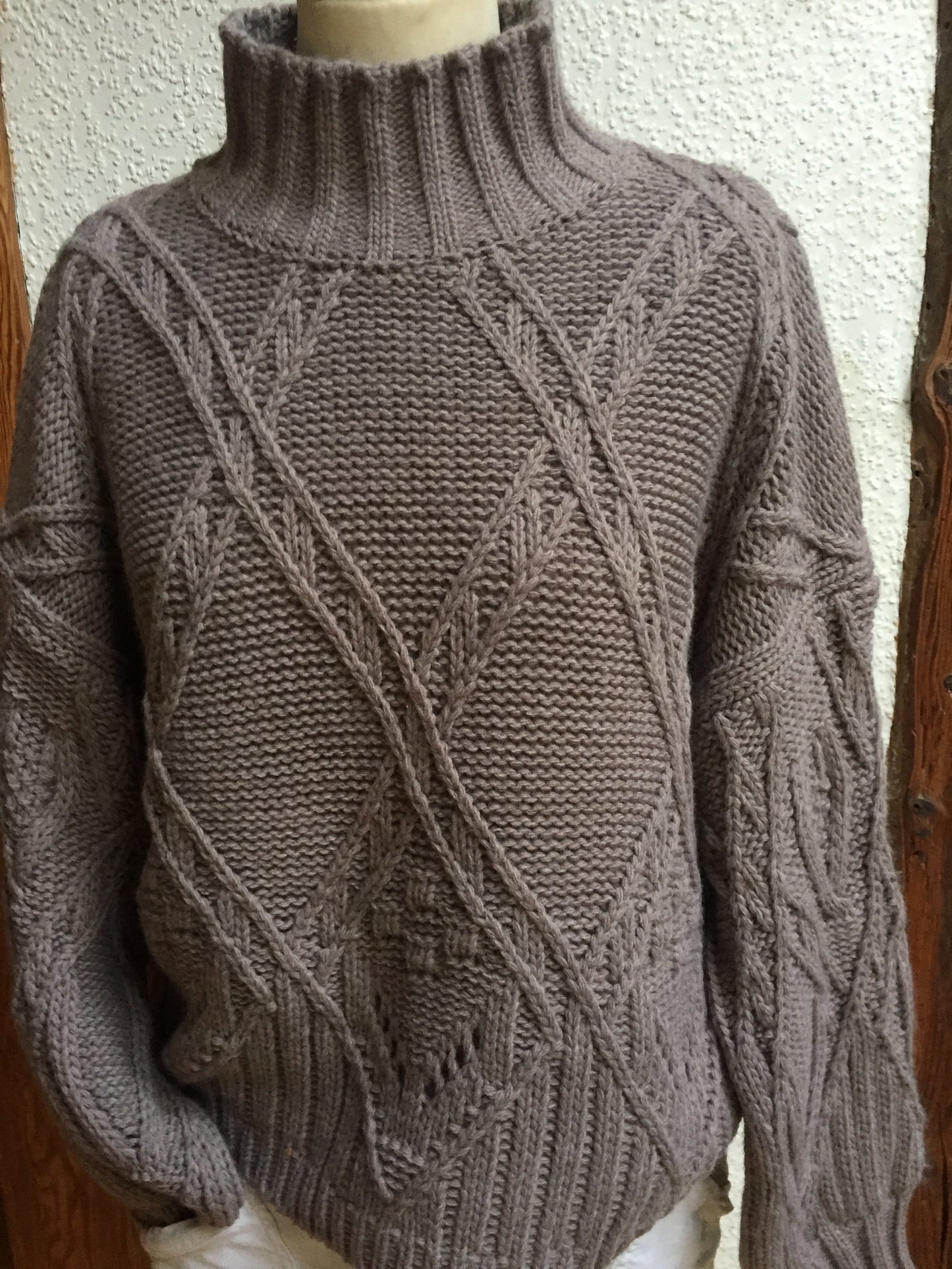 Grobgestrickter Pullover, tolles Muster