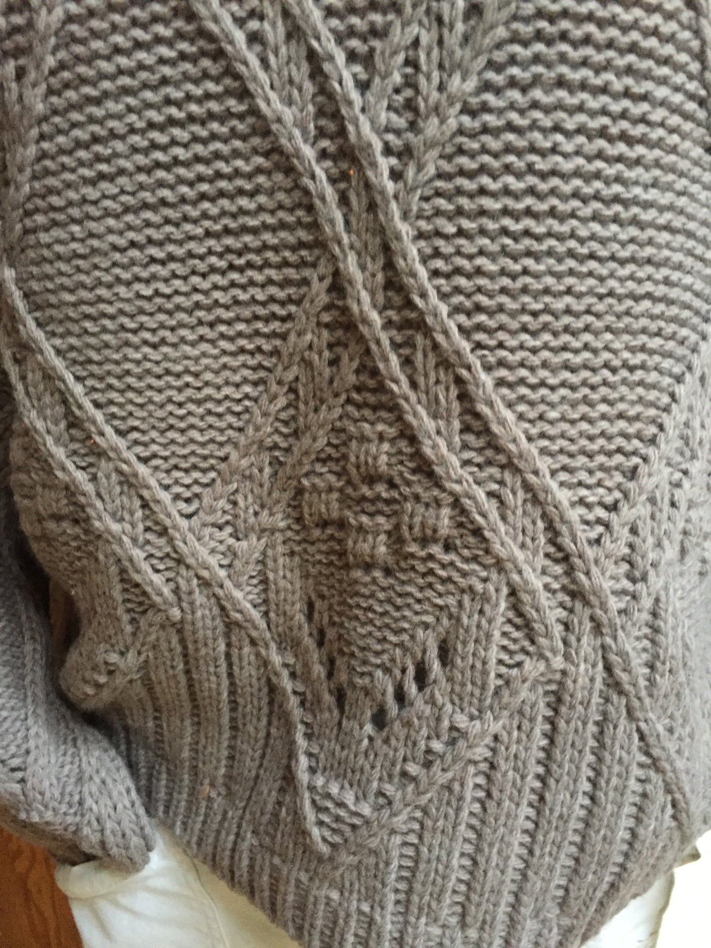 Grobgestrickter Pullover, tolles Muster