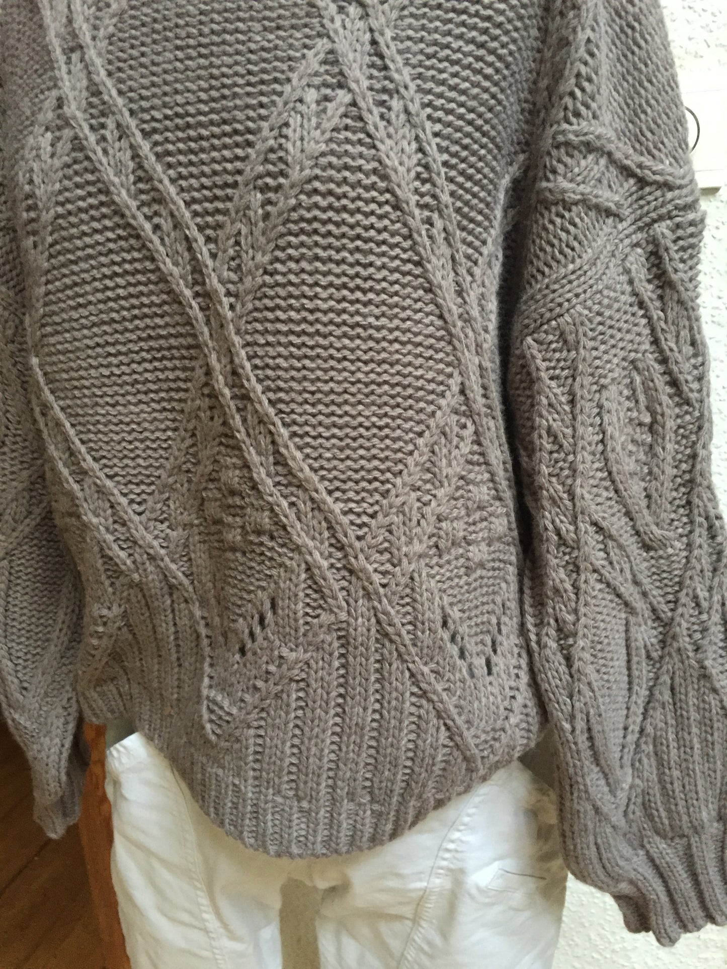 Grobgestrickter Pullover, tolles Muster