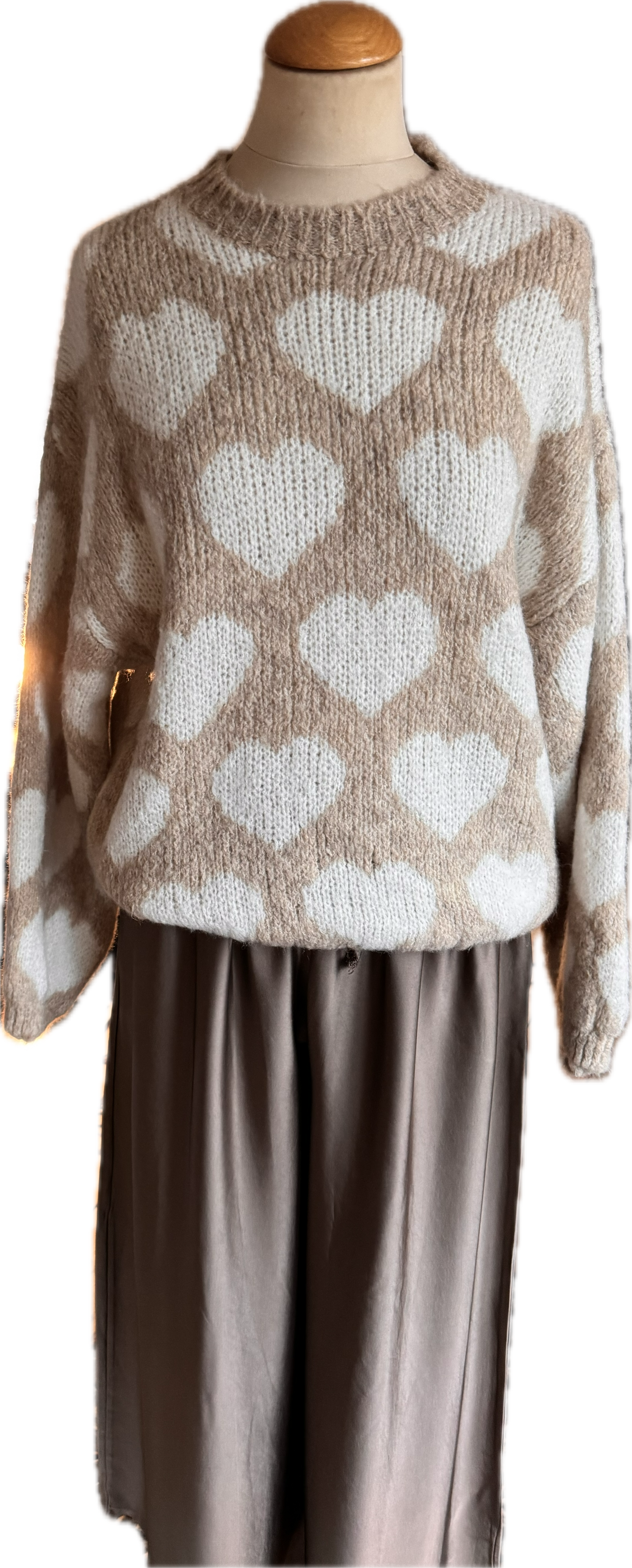 Herzpulli in beige mit creme