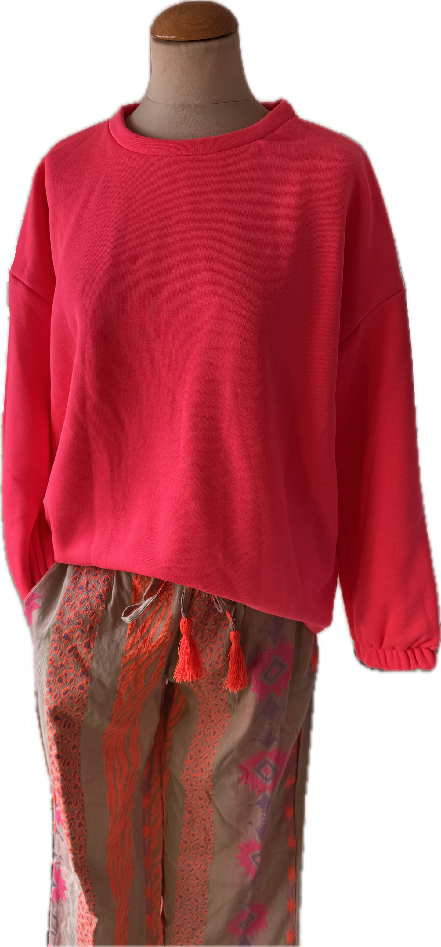 Sweatshirt neonpink mit Schriftzug